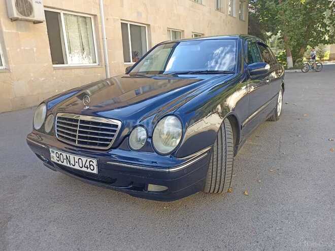 Mercedes E 240 2001, 275,000 km - 2.4 l - Bakı