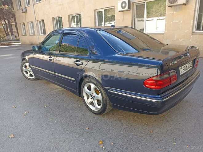 Mercedes E 240 2001, 275,000 km - 2.4 l - Bakı