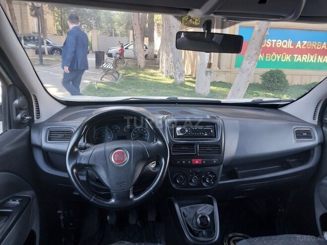 Fiat Doblo 2014, 245,769 km - 1.4 л - Bakı