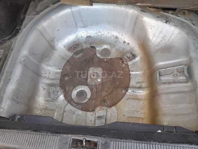 Hyundai Elantra 2002, 219,292 km - 2.0 л - Bakı