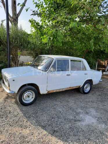 LADA (VAZ) 21011 1980, 86,662 km - 1.6 l - Salyan