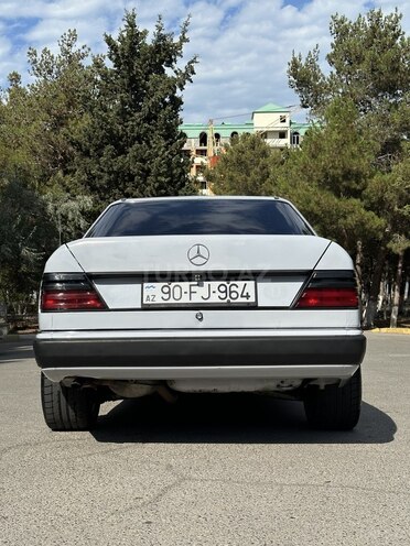 Mercedes E 200 1991, 400,000 km - 2.0 l - Sumqayıt