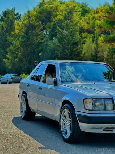 Mercedes E 200 1991, 400,000 km - 2.0 l - Sumqayıt