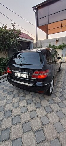Mercedes B 170 2009, 163,000 km - 1.7 л - Bakı