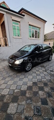 Mercedes B 170 2009, 163,000 km - 1.7 л - Bakı