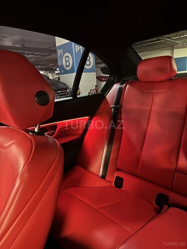 BMW 330 2018, 88,000 km - 2.0 л - Bakı