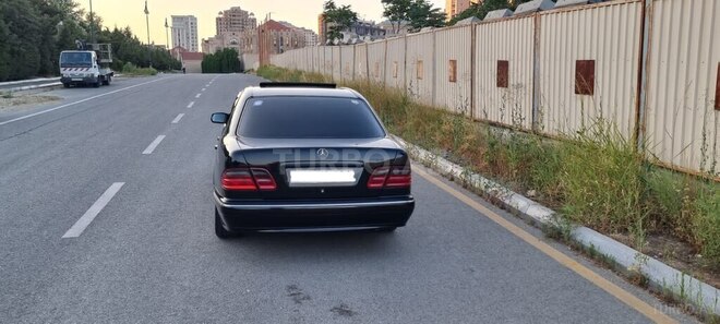 Mercedes E 280 2000, 401,000 km - 2.8 l - Bakı