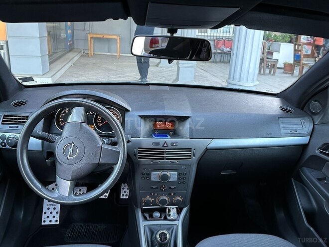 Opel Astra 2005, 230,000 km - 1.4 l - Bakı