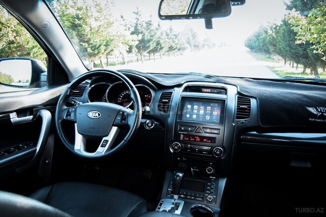 Kia Sorento 2011, 191,000 km - 2.0 л - Bakı