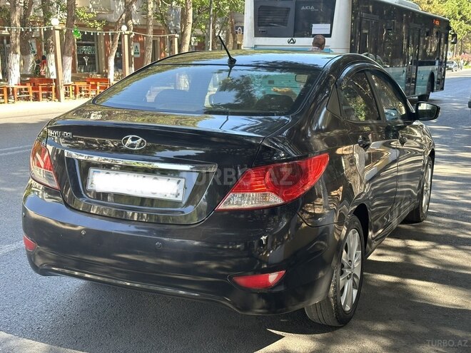 Hyundai Accent 2011, 171,000 km - 1.6 l - Sumqayıt