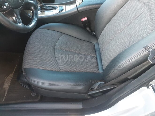 Mercedes E 220 2006, 205,000 km - 2.2 l - Bakı