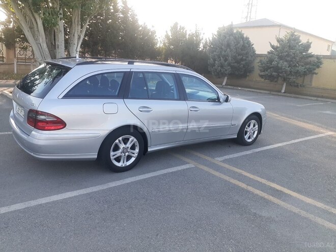 Mercedes E 220 2006, 205,000 km - 2.2 l - Bakı