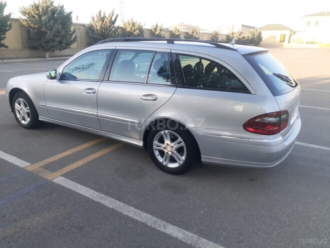 Mercedes E 220 2006, 205,000 km - 2.2 l - Bakı