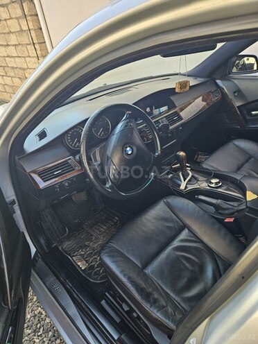 BMW 530 2004, 385,000 km - 3.0 л - Bakı