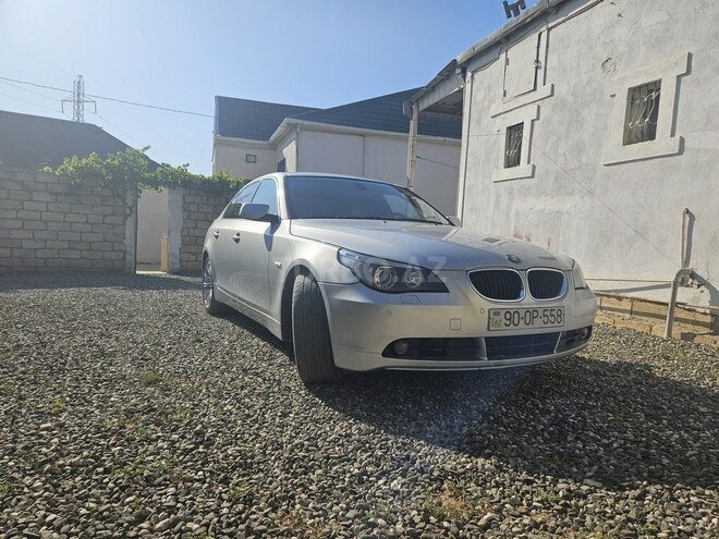 BMW 530 2004, 385,000 km - 3.0 л - Bakı