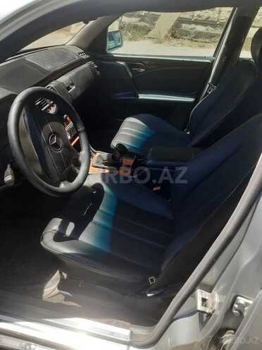 Mercedes E 220 1996, 234,000 km - 2.2 l - Bakı