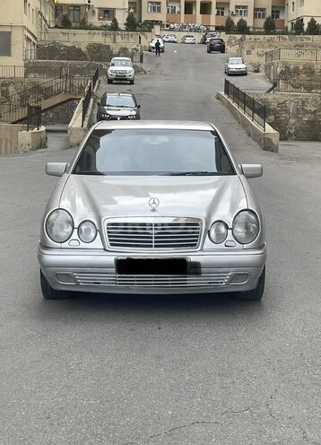 Mercedes E 220 1996, 234,000 km - 2.2 l - Bakı