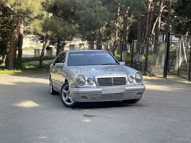 Mercedes E 220 1996, 234,000 km - 2.2 l - Bakı