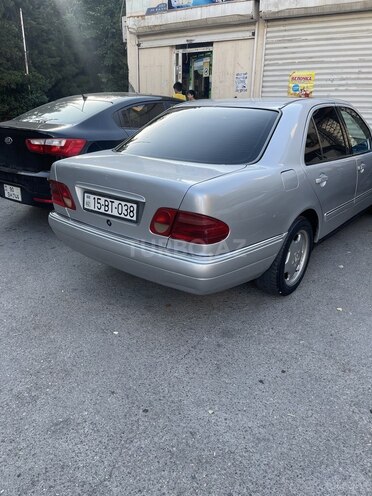Mercedes E 220 1996, 234,000 km - 2.2 l - Bakı