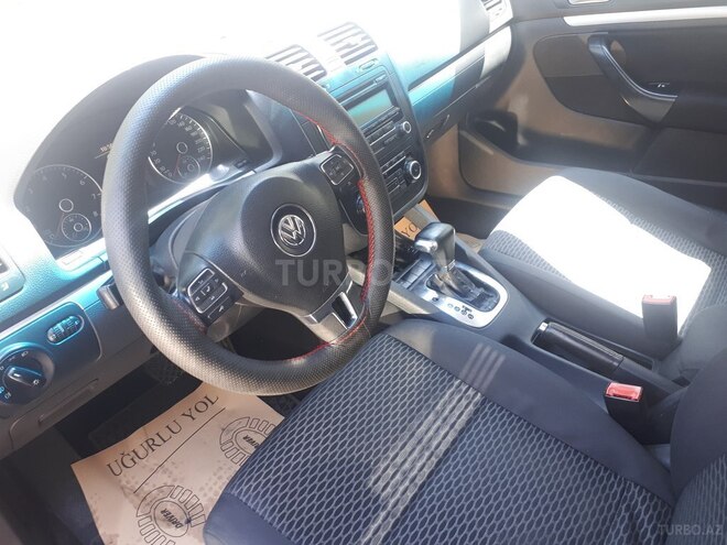Volkswagen Jetta 2010, 202,637 km - 1.6 л - Bakı