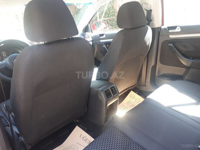 Volkswagen Jetta 2010, 202,637 km - 1.6 л - Bakı