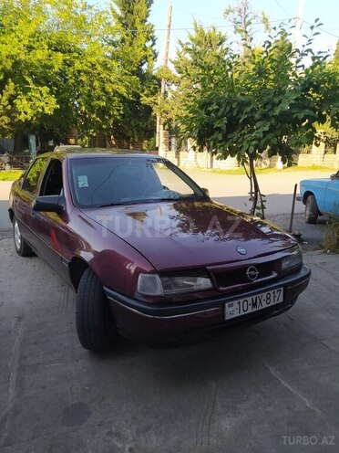 Opel Vectra 1993, 400,000 km - 2.0 l - Zaqatala