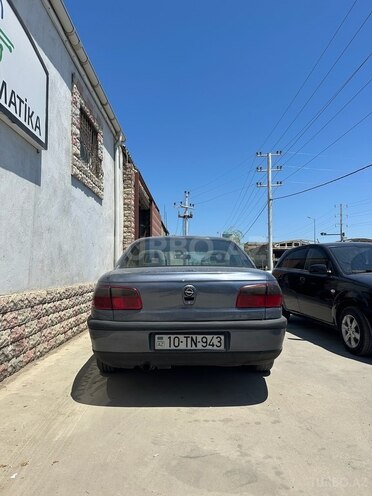 Opel Omega 1996, 422,000 km - 2.0 l - Bakı