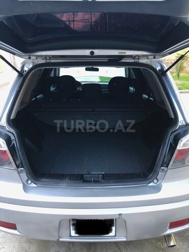 Mitsubishi Outlander 2006, 282,041 km - 2.4 l - Şəki