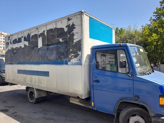 Mercedes 709 D 1990, 277,000 km - 4.0 l - Bakı