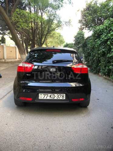 Kia Rio 2011, 280,000 km - 1.1 л - Bakı