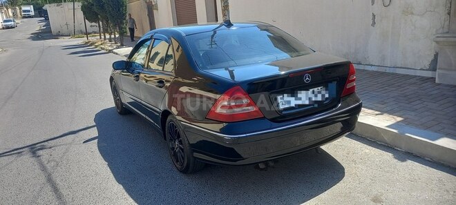 Mercedes C 240 2001, 311,000 km - 2.4 l - Bakı