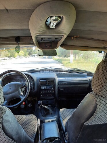 GAZ 3110 2003, 698,752 km - 2.4 л - Salyan