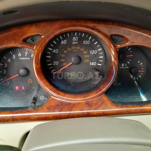 Toyota Highlander 2004, 179,000 km - 3.3 l - Bakı