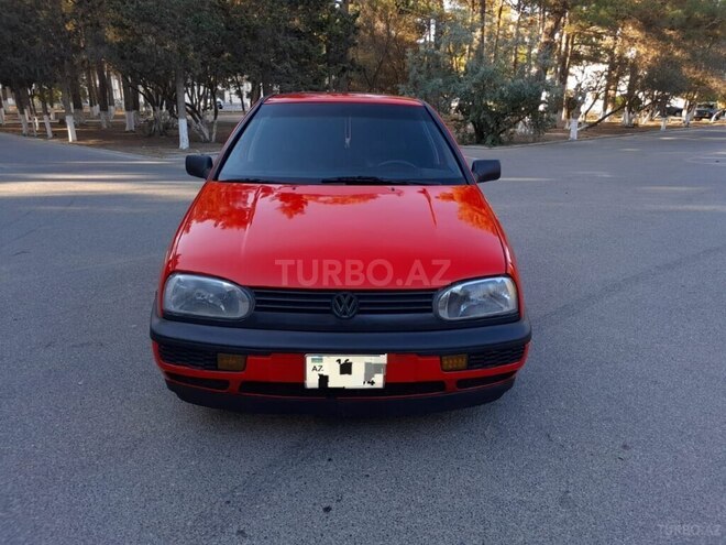 Volkswagen Golf 1996, 270,000 km - 1.6 l - Sumqayıt