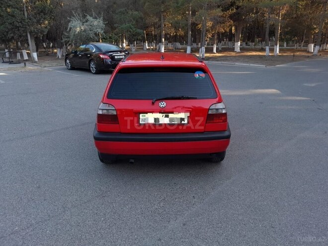 Volkswagen Golf 1996, 270,000 km - 1.6 l - Sumqayıt