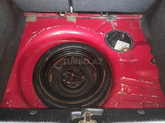 Volkswagen Golf 1996, 270,000 km - 1.6 l - Sumqayıt