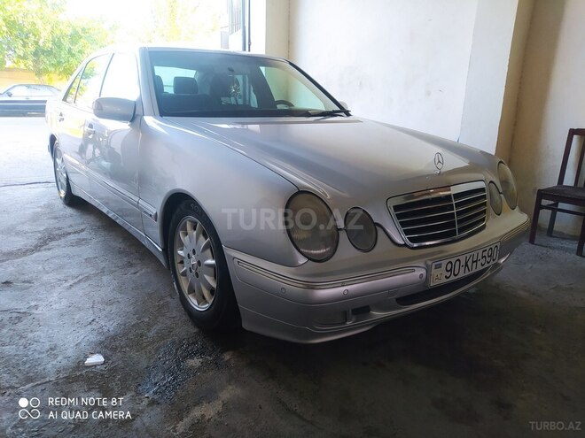 Mercedes E 240 2000, 335,000 km - 2.4 l - Bakı