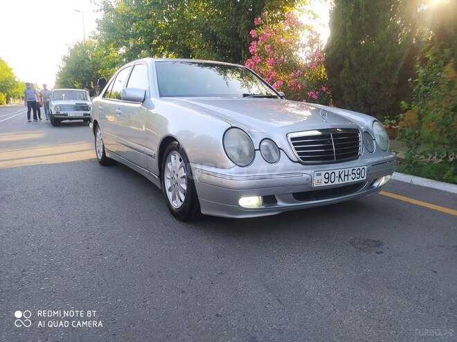 Mercedes E 240 2000, 335,000 km - 2.4 l - Bakı