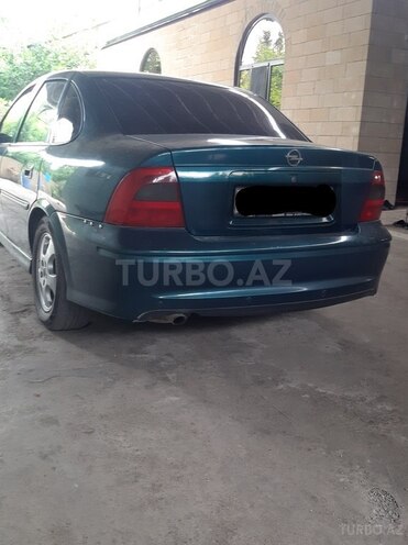 Opel Vectra 1999, 380,000 km - 1.6 l - Gəncə
