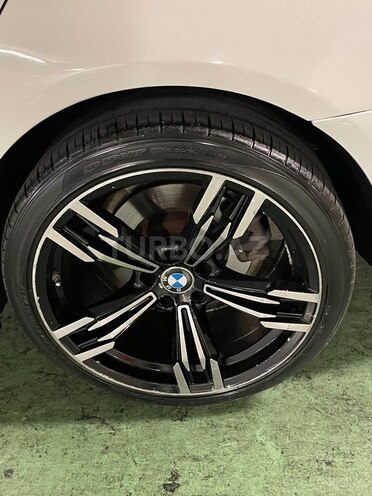 BMW 528 2013, 241,402 km - 2.0 л - Bakı
