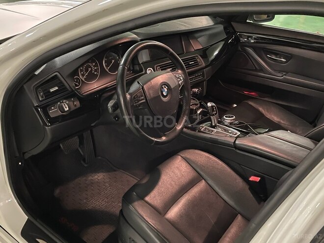 BMW 528 2013, 241,402 km - 2.0 л - Bakı