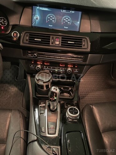 BMW 528 2013, 241,402 km - 2.0 л - Bakı