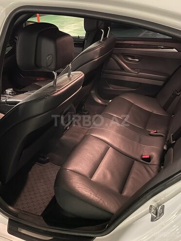 BMW 528 2013, 241,402 km - 2.0 л - Bakı