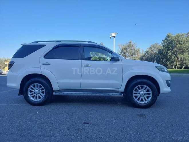 Toyota Fortuner 2011, 210,000 km - 2.7 л - Bakı