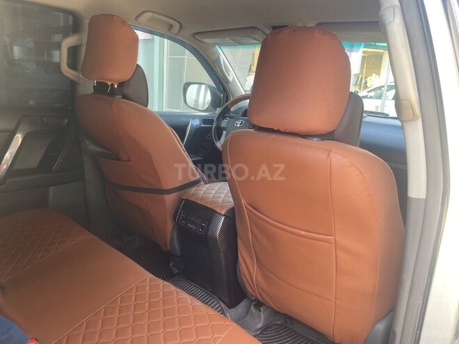 Toyota Prado 2011, 178,000 km - 2.7 l - Bakı