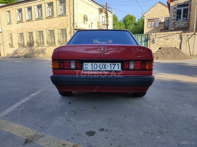 Mercedes 190 1992, 313,000 km - 2.0 l - Quba