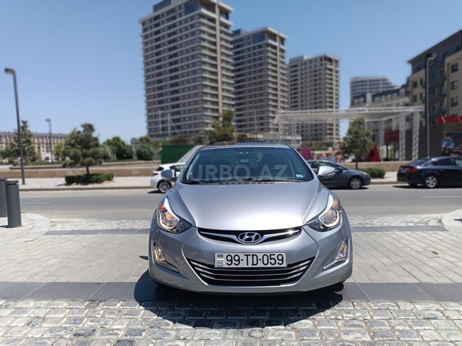 Hyundai Elantra 2015, 120,700 km - 1.8 l - Bakı