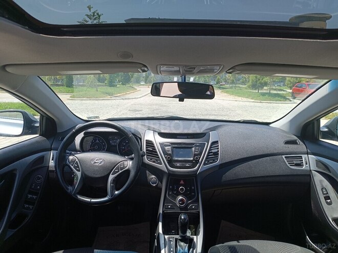 Hyundai Elantra 2015, 120,700 km - 1.8 l - Bakı