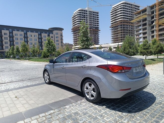 Hyundai Elantra 2015, 120,700 km - 1.8 l - Bakı