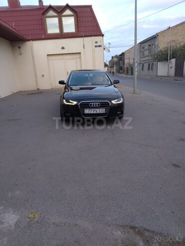 Audi A4 2013, 155,000 km - 1.8 л - Bakı